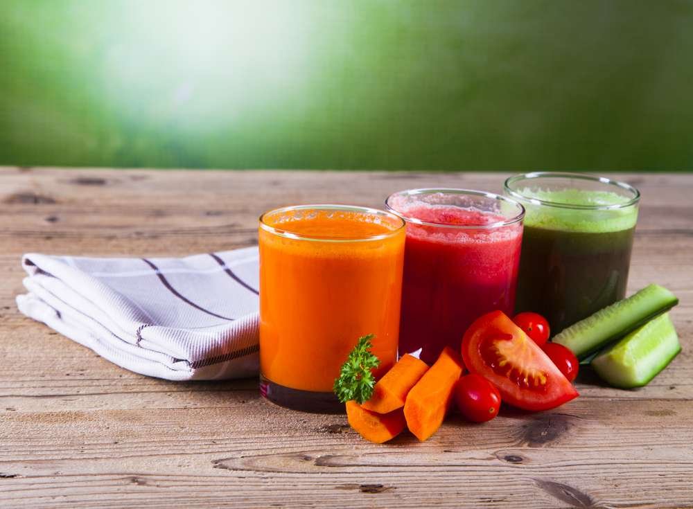 difference between juicing and blending