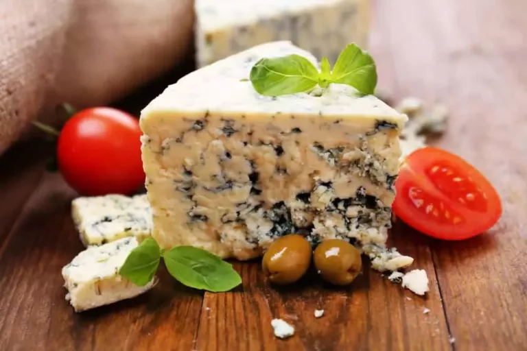Blue Cheese Health Benefits that you Probably Didn’t Know