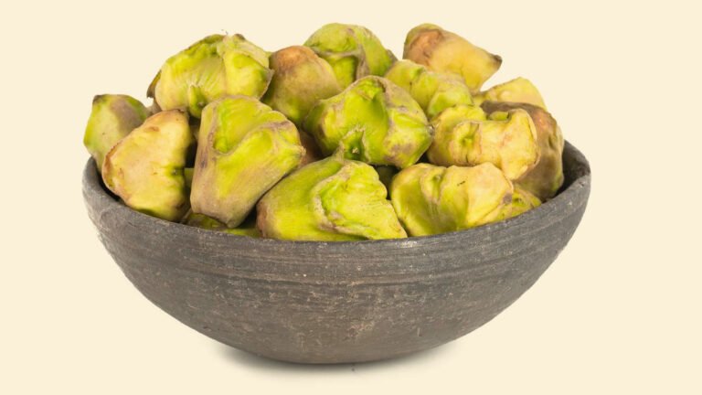 What is Singhara (Water Chestnut)?